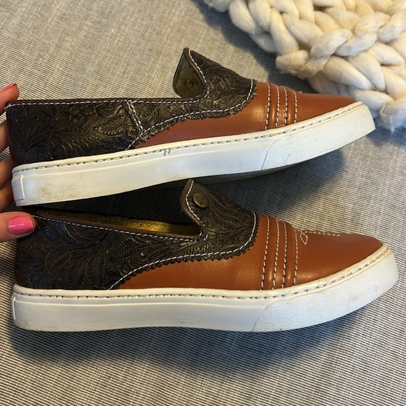 JOE exclusive shoes - Picture 4 of 11